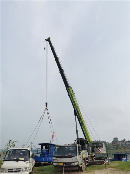 永仁县桥梁建设吊装案例